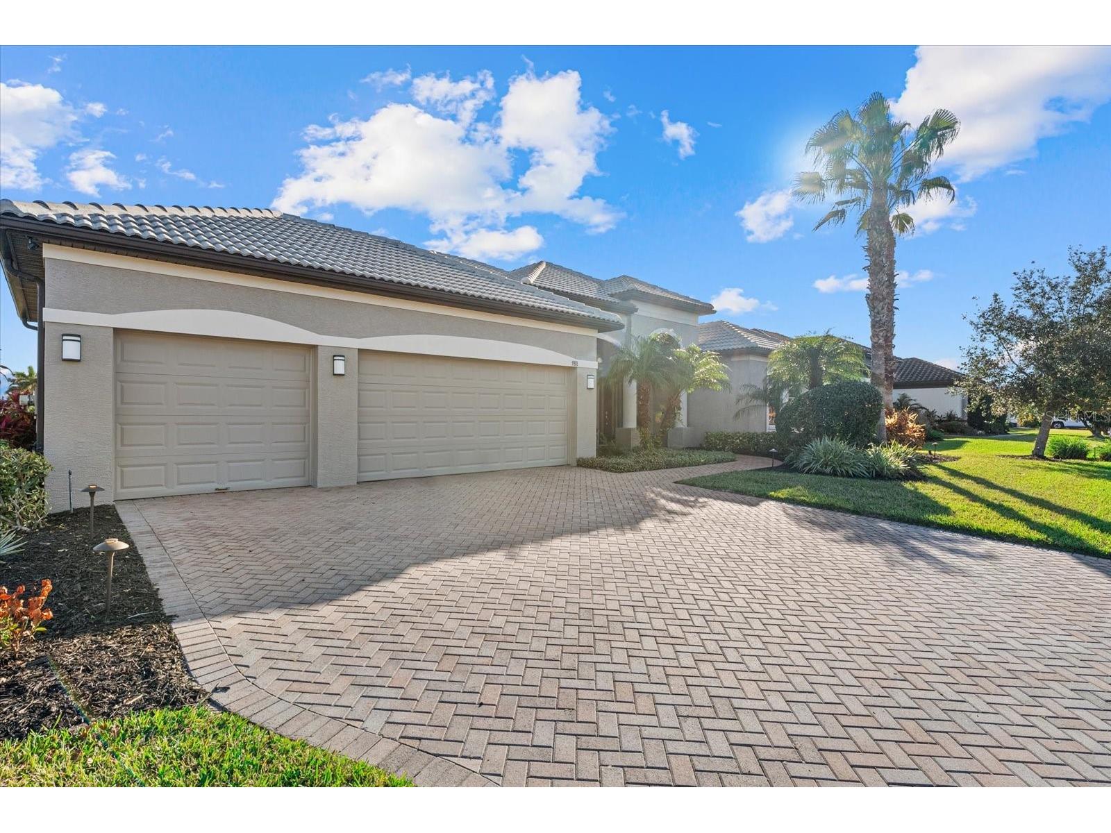 988 145th Street Circle NE Bradenton FL 34212 A4682838 image9