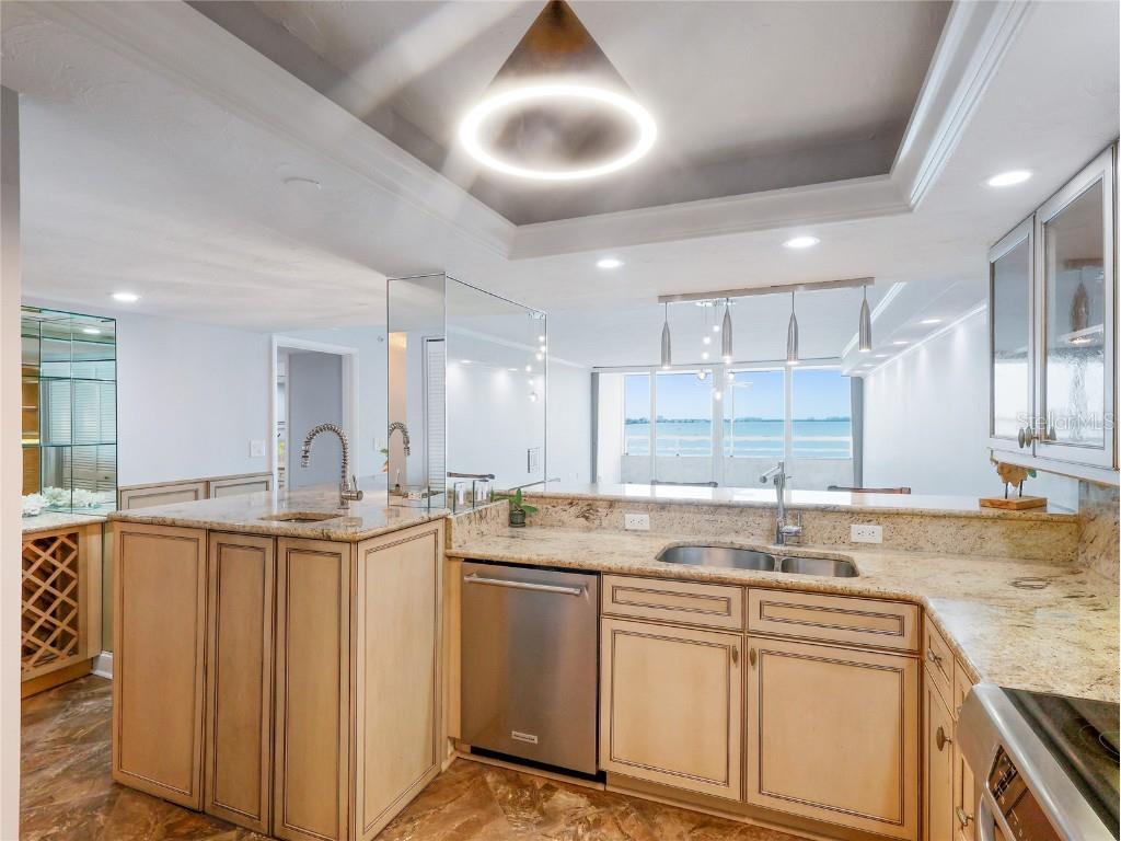 988 Blvd Of The Arts #1011 Sarasota FL 34236 - SARASOTA BAY A4669131 image6