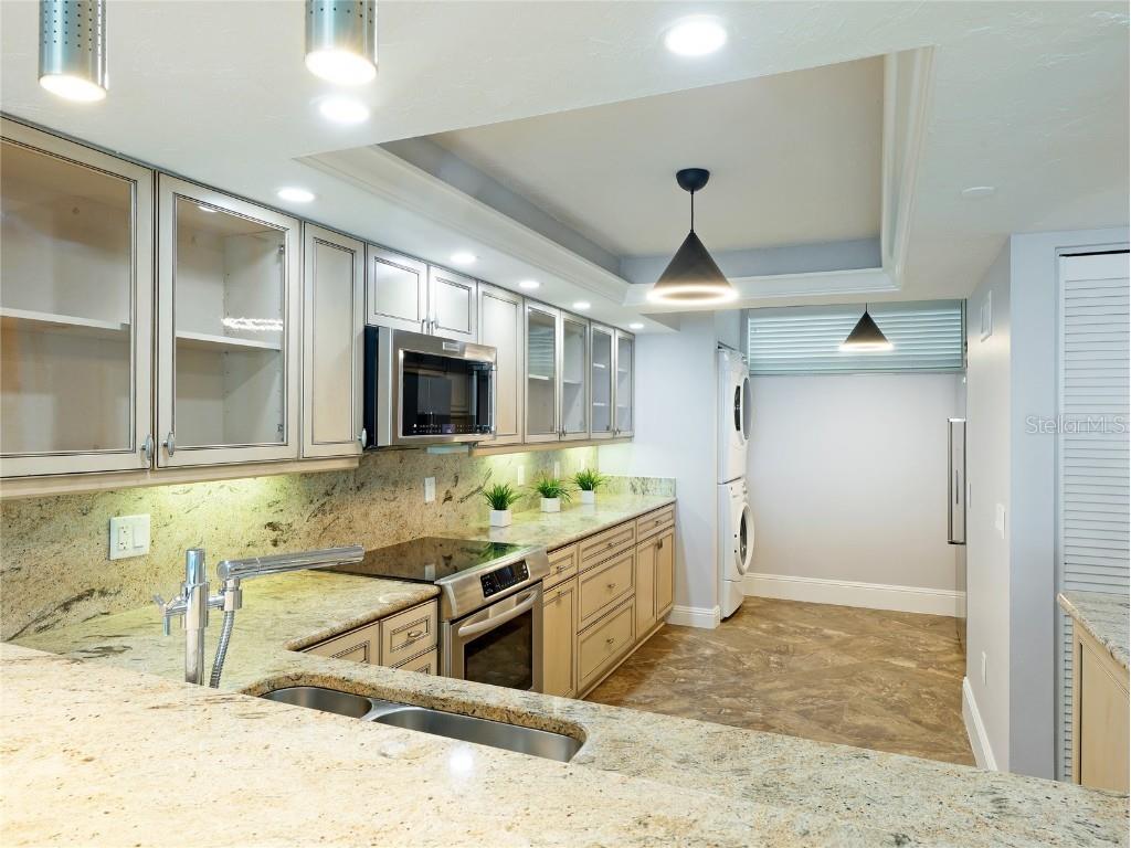 988 Blvd Of The Arts #1011 Sarasota FL 34236 - SARASOTA BAY A4669131 image9