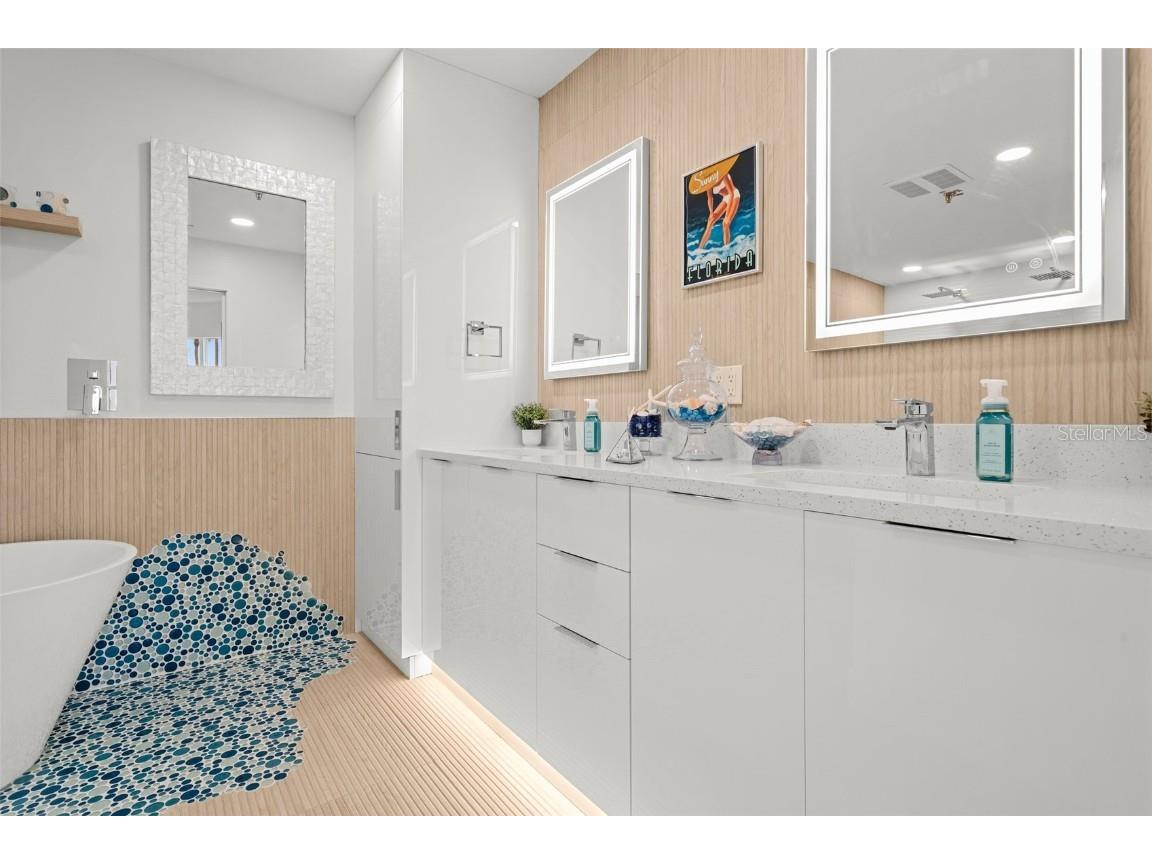 988 Blvd Of The Arts #109 Sarasota FL 34236 A4646515 image19