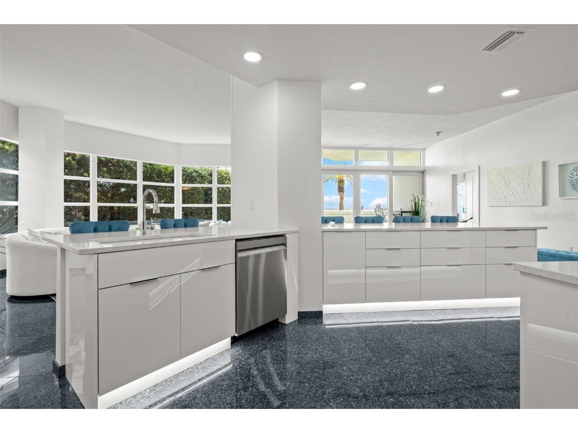 988 Blvd Of The Arts #109 Sarasota FL 34236 - SARASOTA BAY A4656774 image8