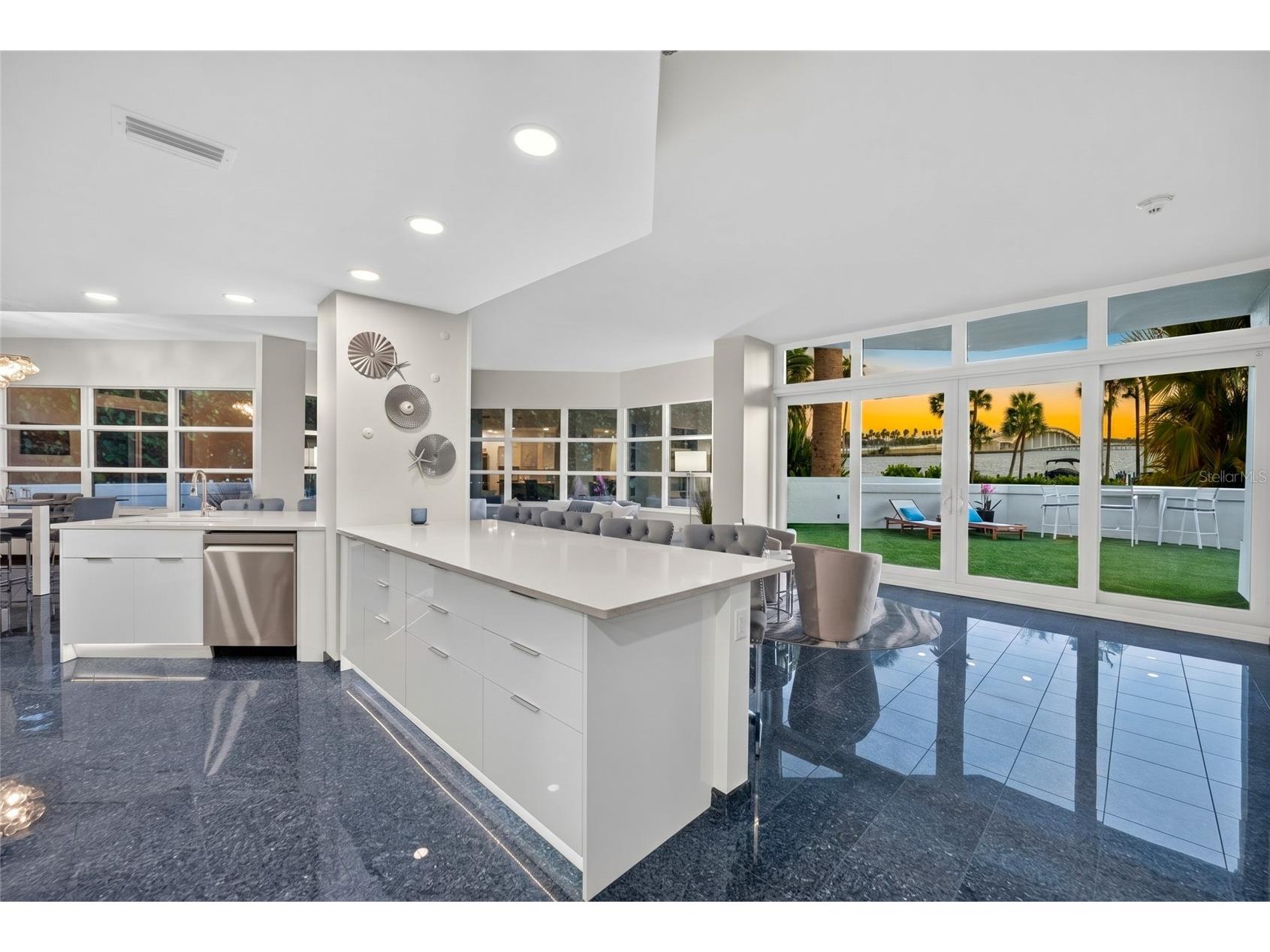 988 Blvd Of The Arts #109 Sarasota FL 34236 - SARASOTA BAY A4695584 image6