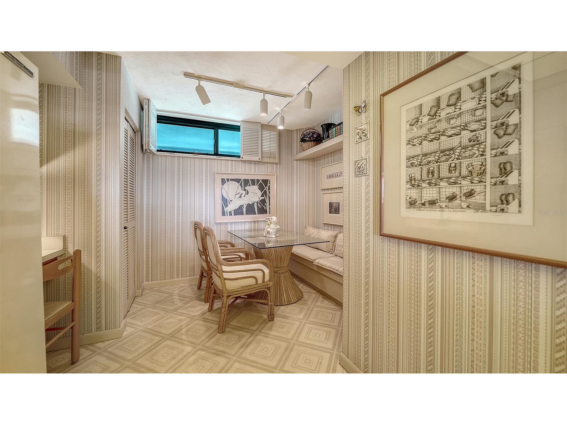 988 Blvd Of The Arts #1411 Sarasota FL 34236 A4686323 image10