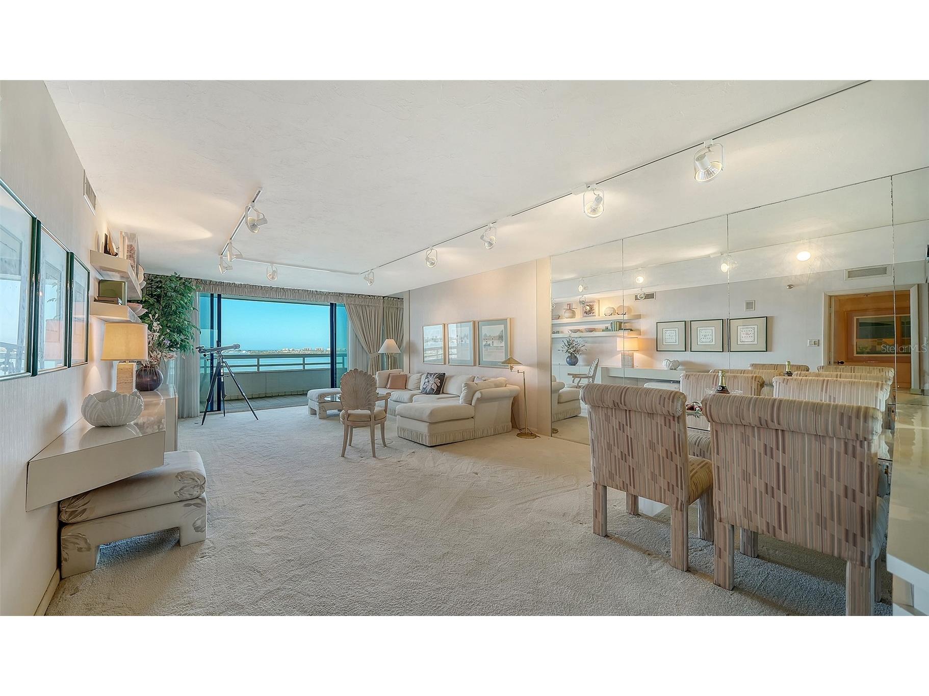 988 Blvd Of The Arts #1411 Sarasota FL 34236 A4686323 image3