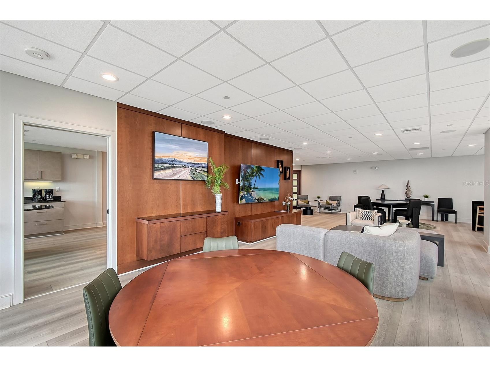 988 Blvd Of The Arts #1411 Sarasota FL 34236 A4686323 image42