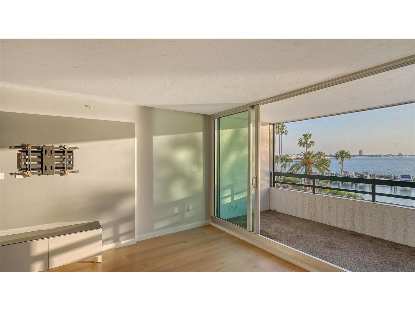 988 Blvd Of The Arts #311 Sarasota FL 34236 - SARASOTA BAY A4634217 image15