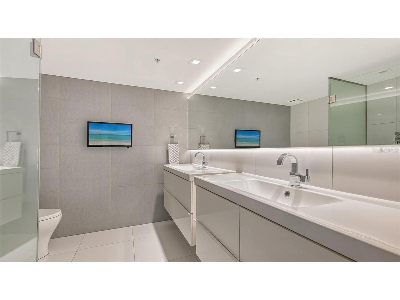 988 Blvd Of The Arts #311 Sarasota FL 34236 - SARASOTA BAY A4634217 image34