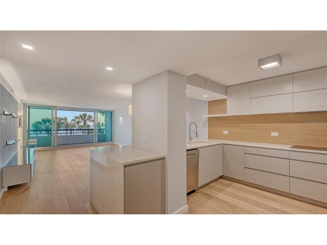 988 Blvd Of The Arts #311 Sarasota FL 34236 - SARASOTA BAY A4634217 image5