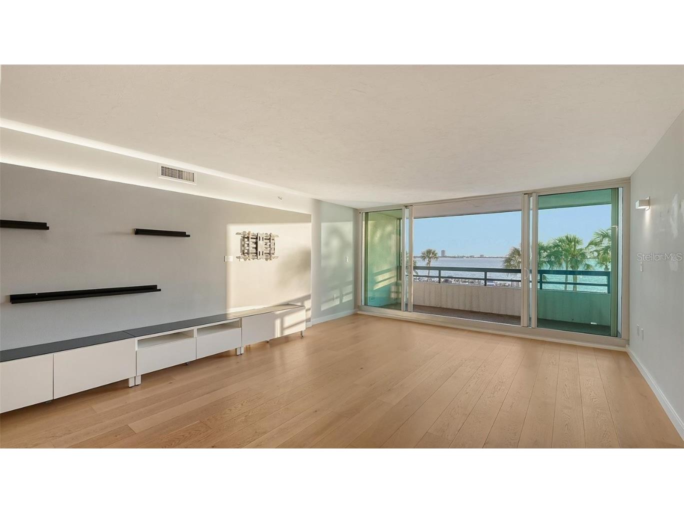 988 Blvd Of The Arts #311 Sarasota FL 34236 - SARASOTA BAY A4634217 image8