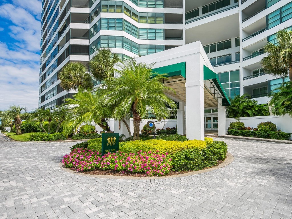 988 Blvd Of The Arts #314 Sarasota FL 34236 - SARASOTA BAY A4581594 image1