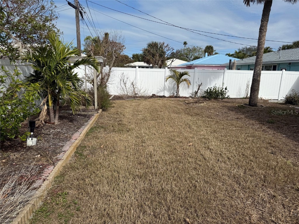 988 Bruce Avenue Clearwater Beach FL 33767 TB8330385 image5