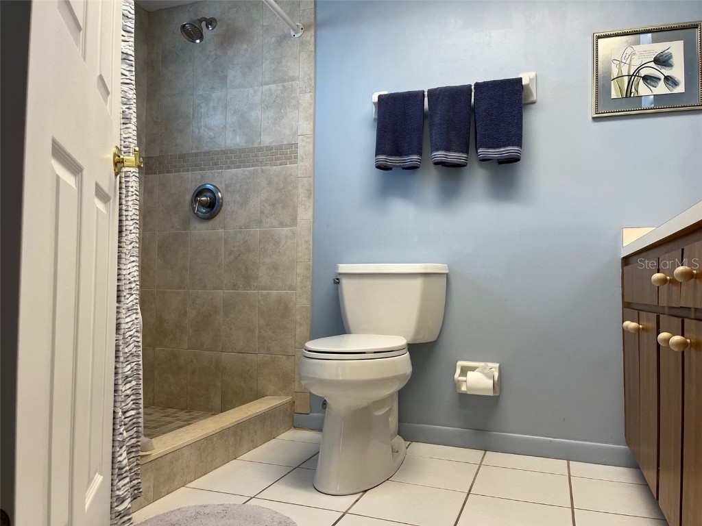 9880 W Bay Street Seminole FL 33776 TB8434846 image7