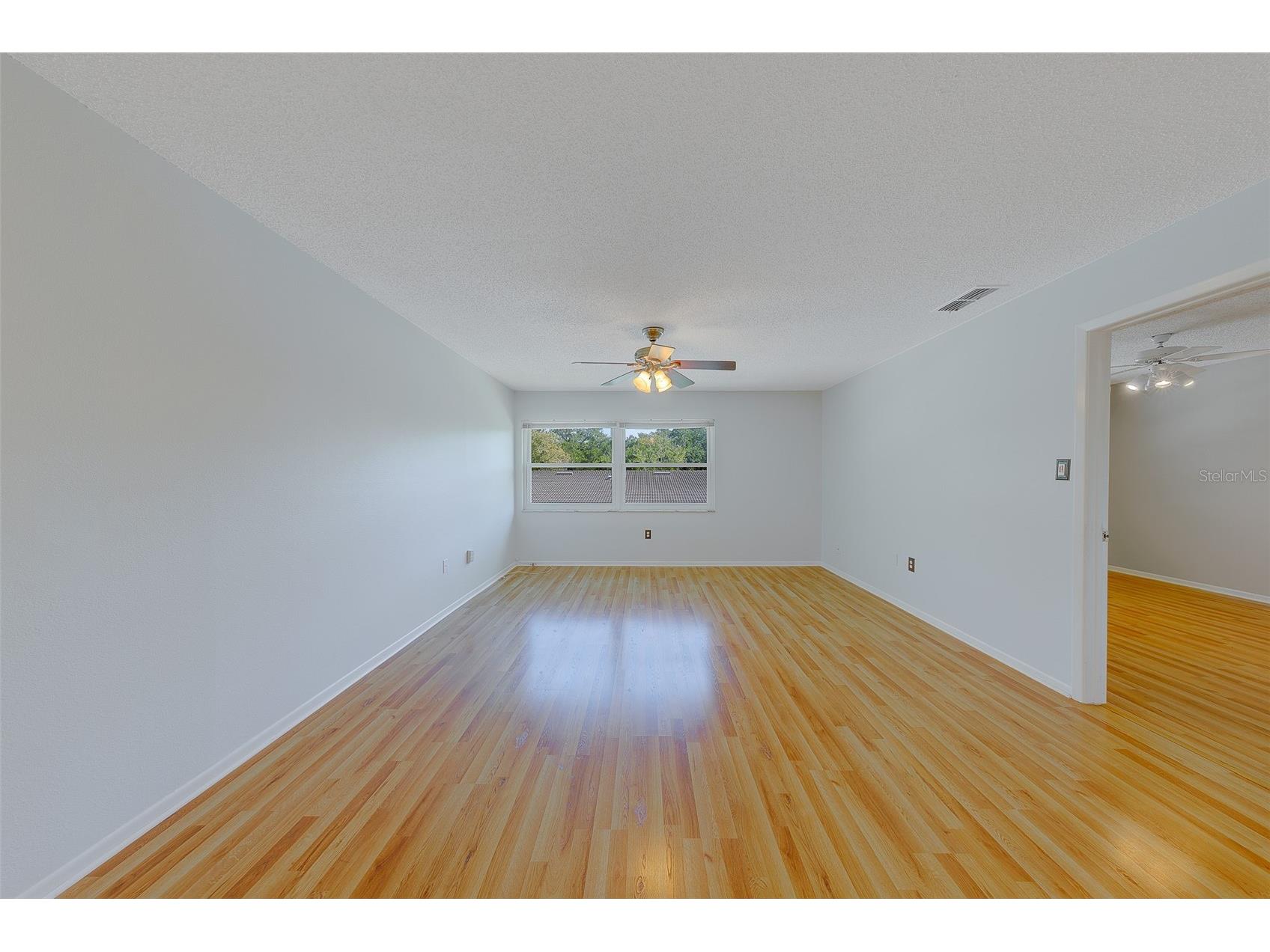 9881 113th Street #215 Seminole FL 33772 TB8499353 image12