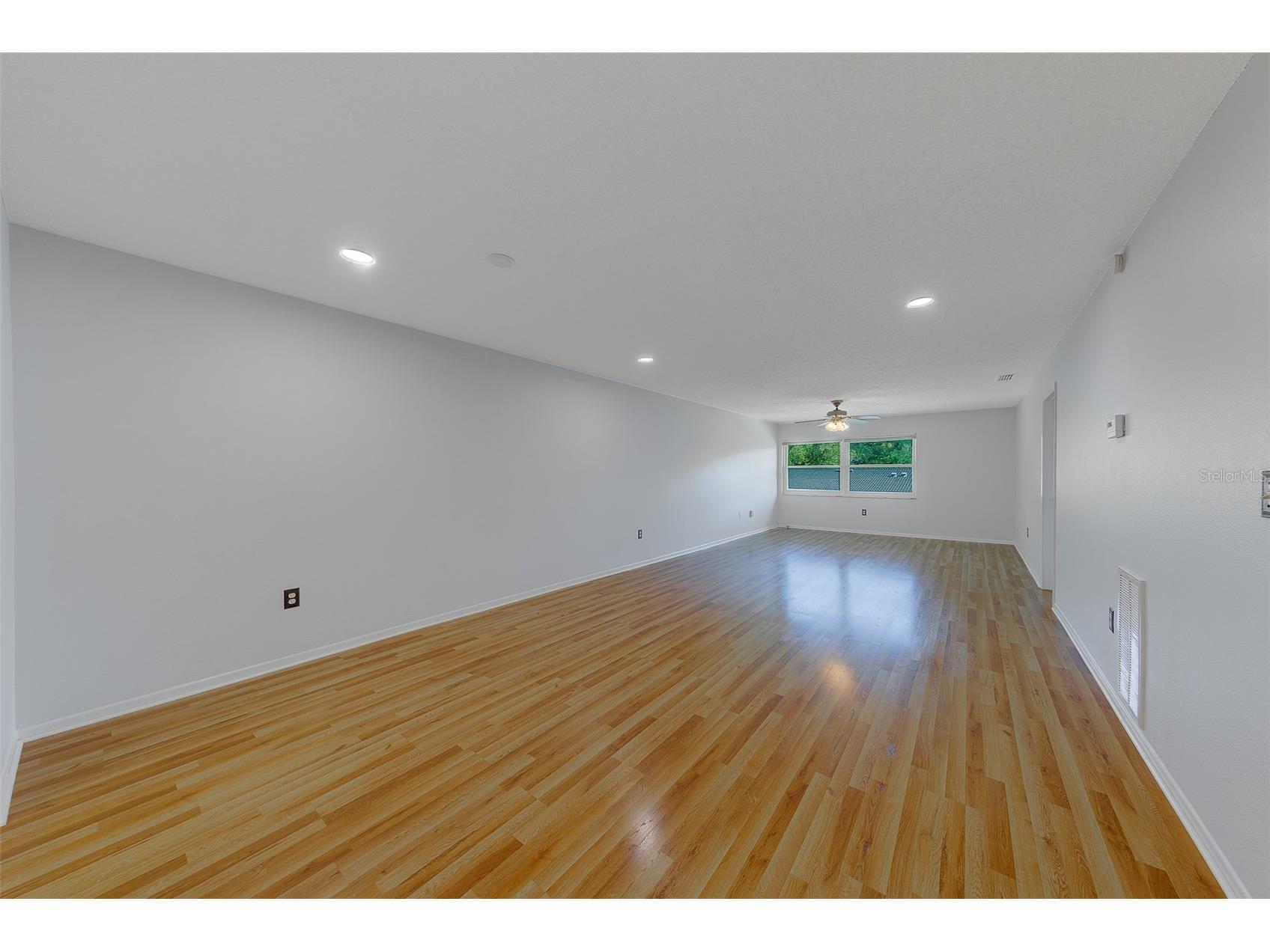 9881 113th Street #215 Seminole FL 33772 TB8499353 image8