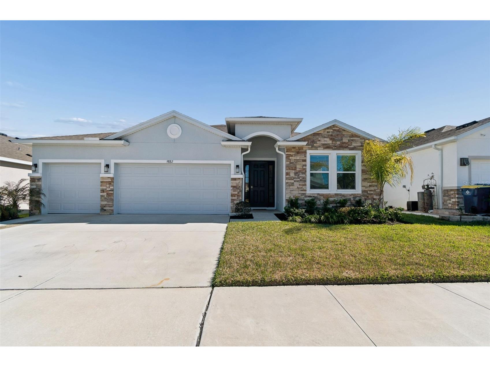9882 Shoreline View Way Wesley Chapel FL 33545 TB8466209 image1