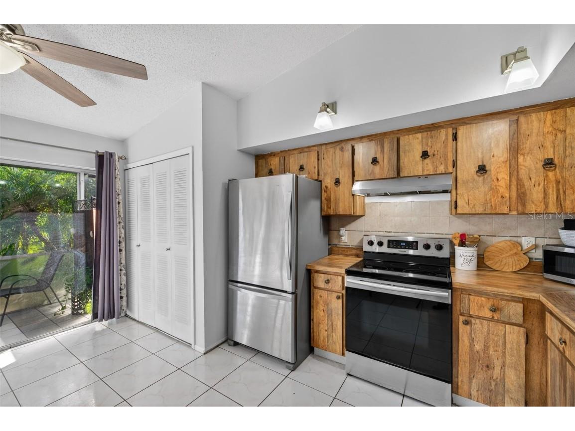 9883 88th Way Seminole FL 33777 TB8461123 image17