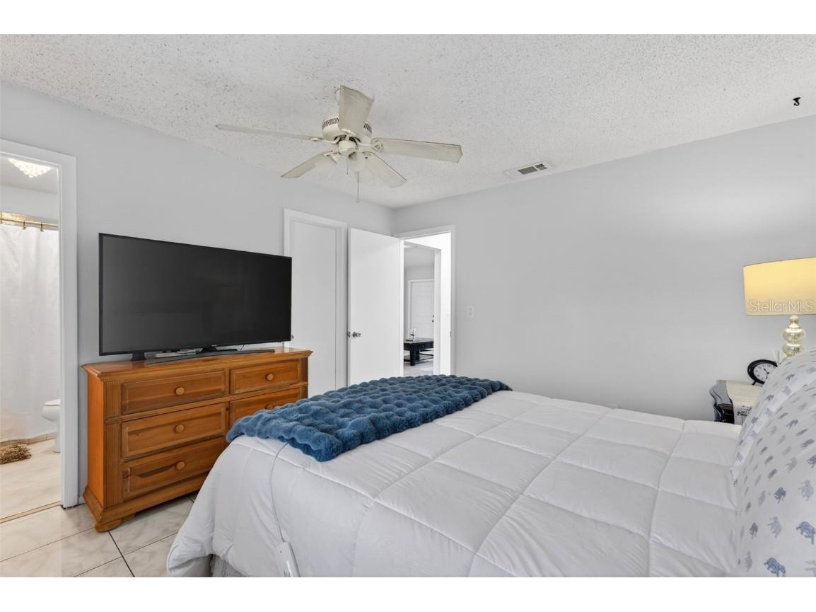 9883 88th Way Seminole FL 33777 TB8461123 image28