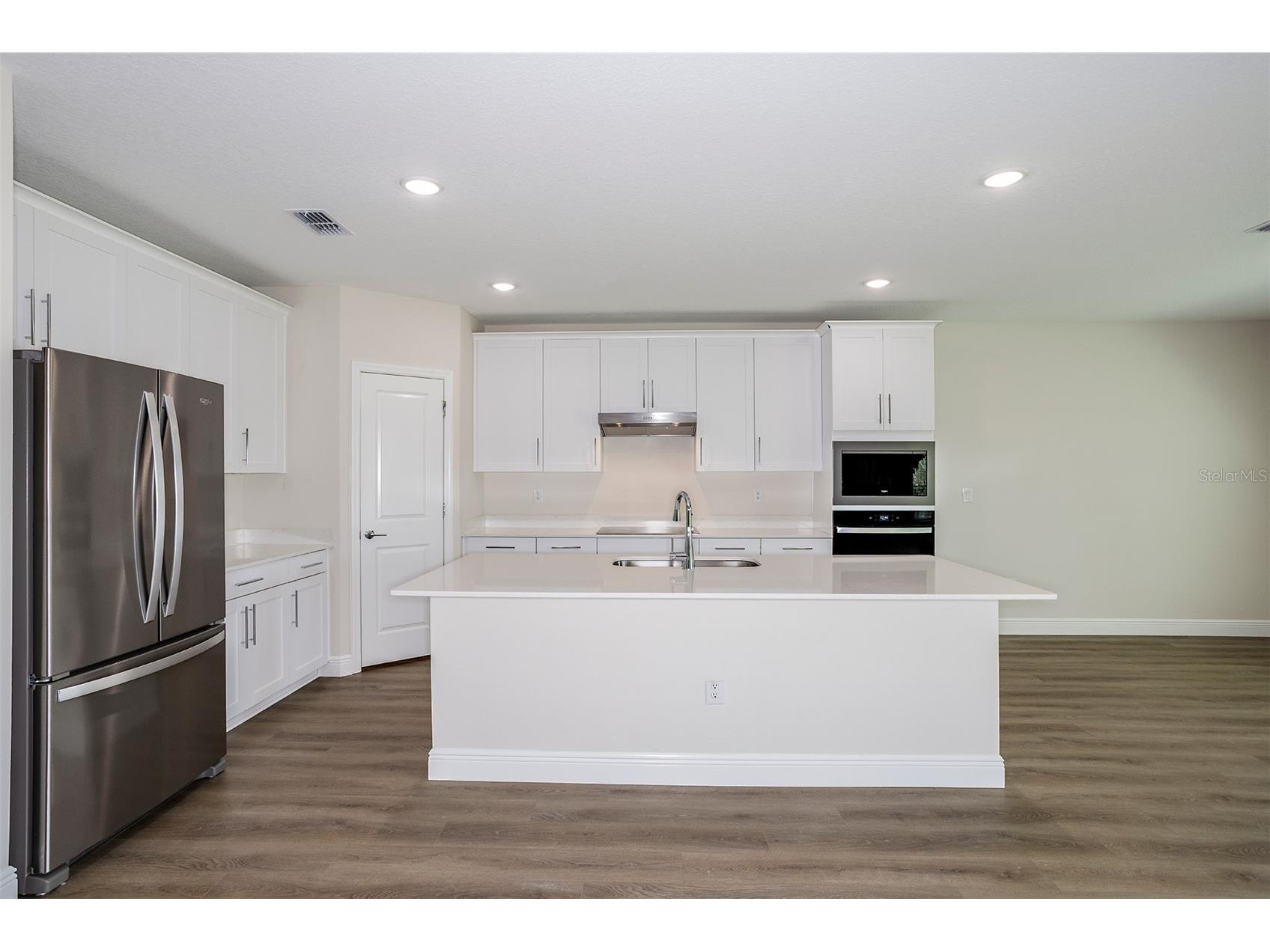 9886 Annunciation Drive Wesley Chapel FL 33545 TB8505493 image10