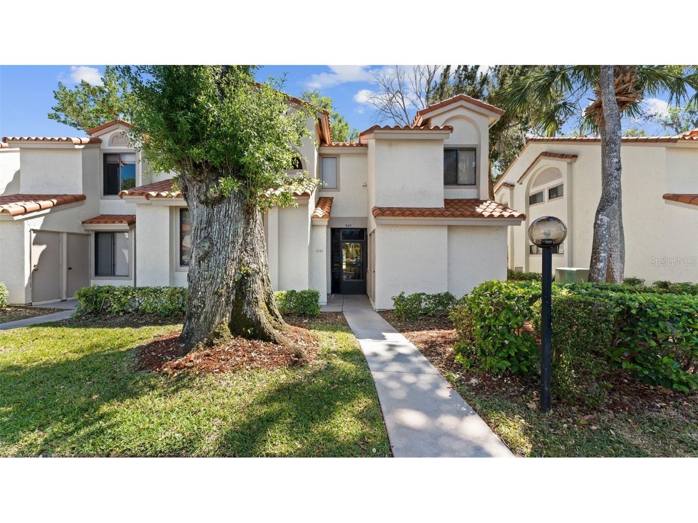 989 Country Club Drive #216 Titusville FL 32780 V4929604 image1