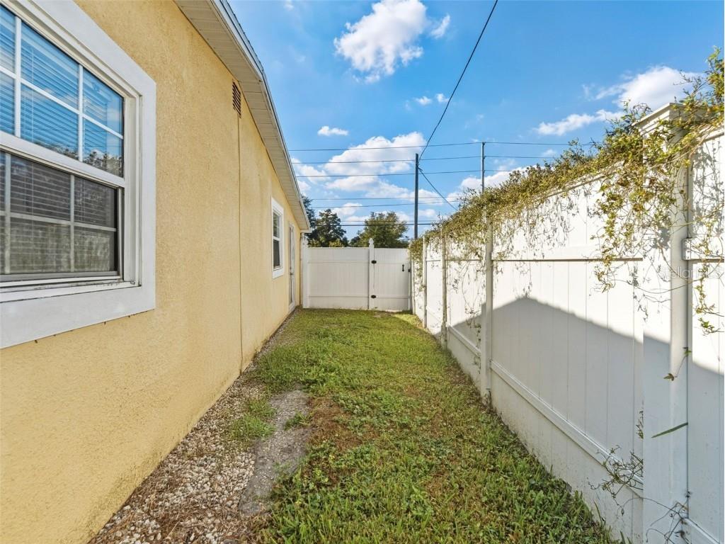 9891 52nd Street N Pinellas Park FL 33782 TB8450438 image23