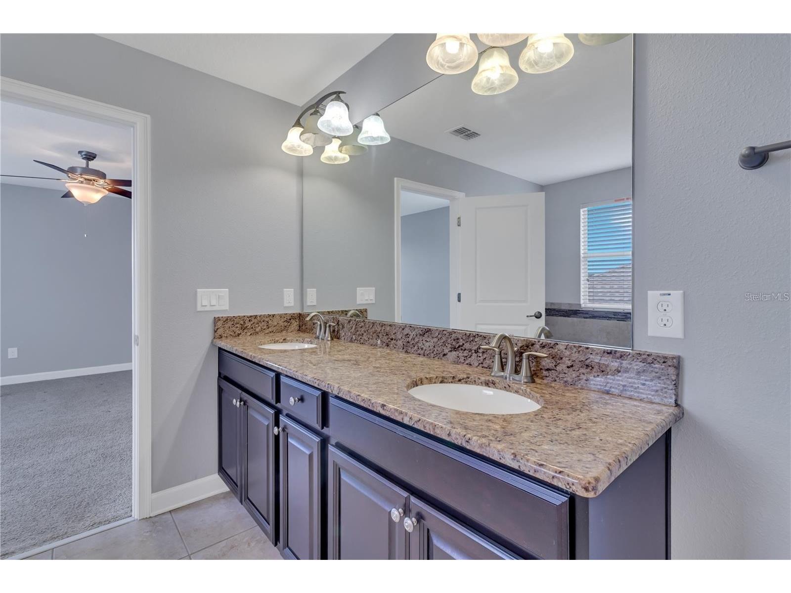 9892 Pecan Hickory Way Orlando FL 32832 O6415443 image22