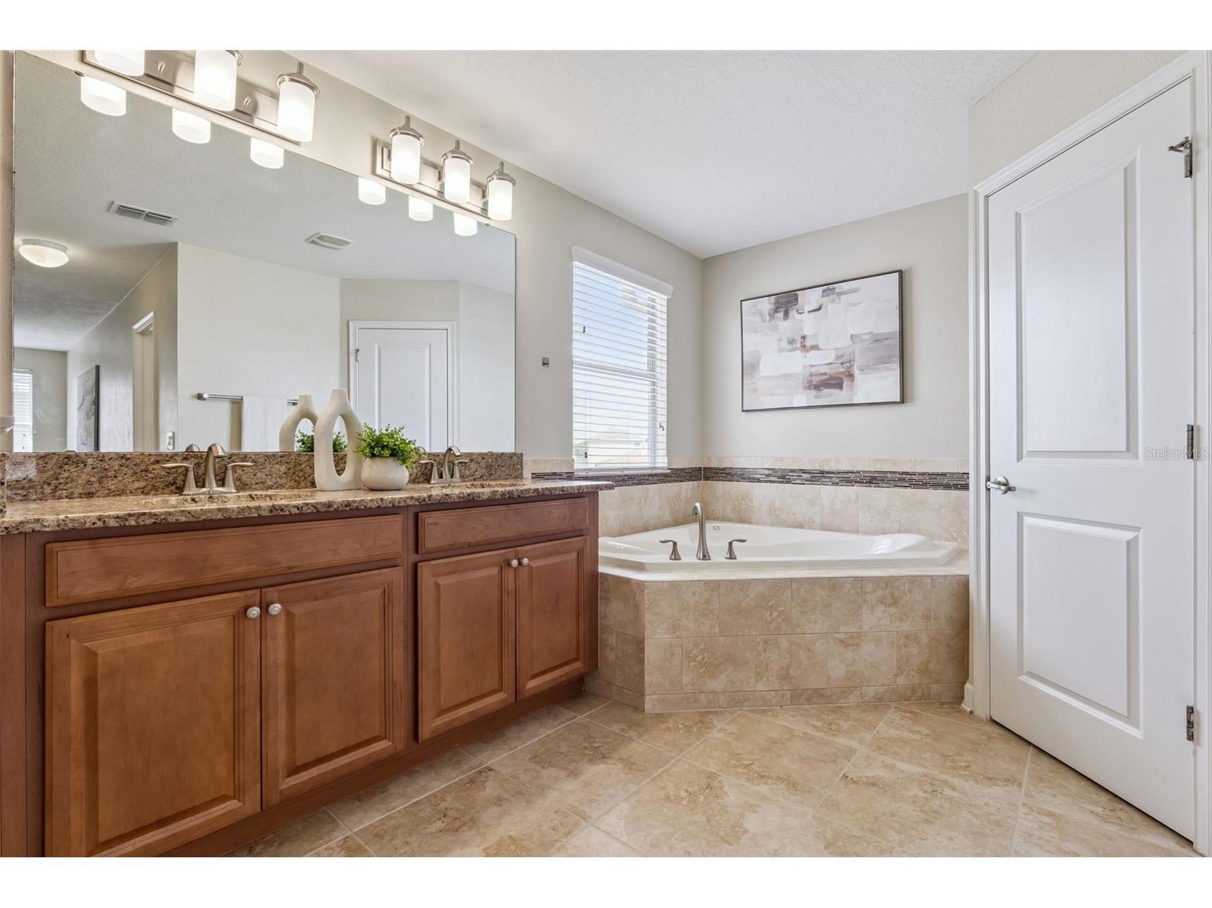 9893 Pecan Hickory Way Orlando FL 32832 O6409471 image23