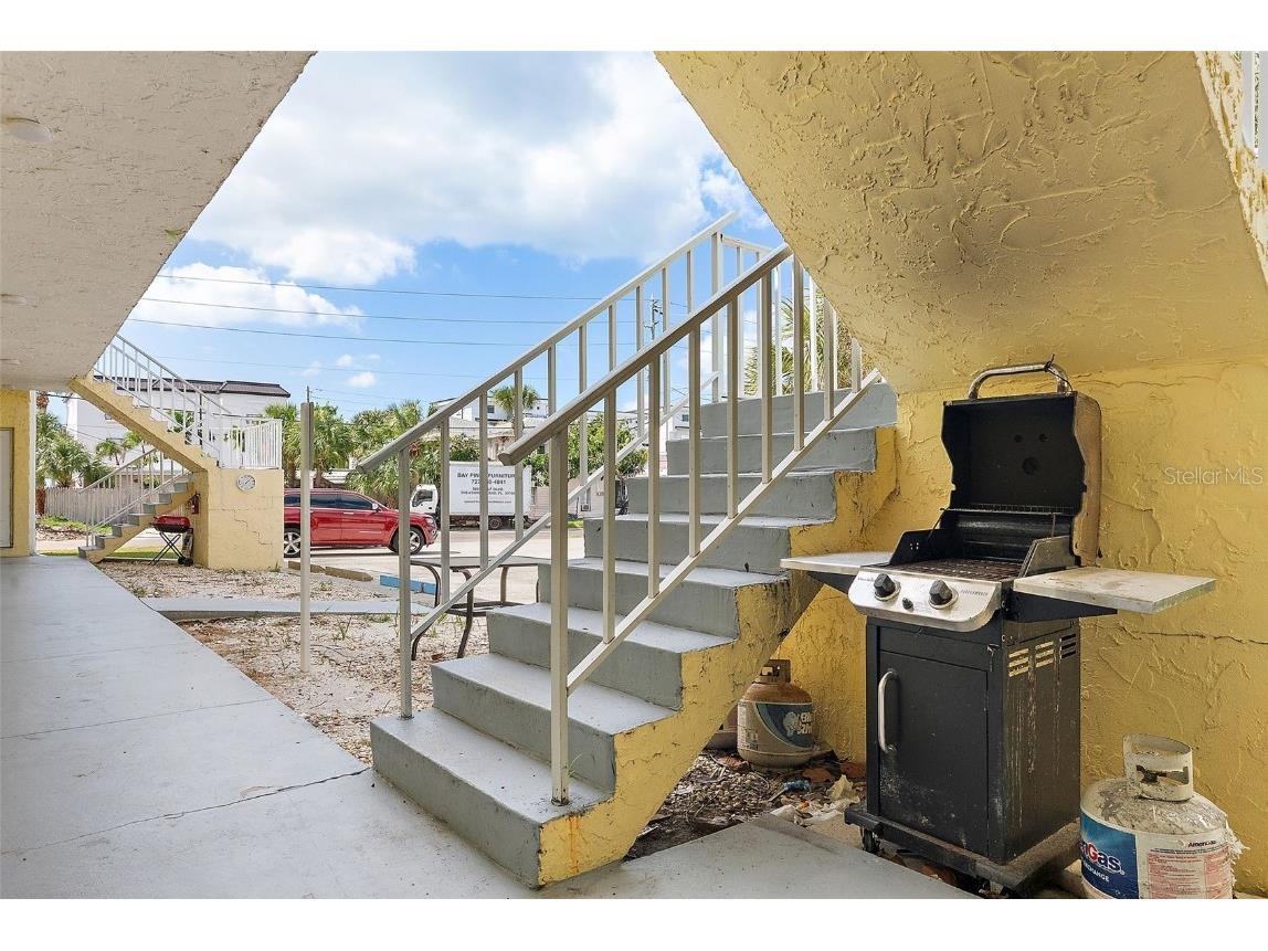 9895 1st Street E #9 Treasure Island FL 33706 TB8440223 image32