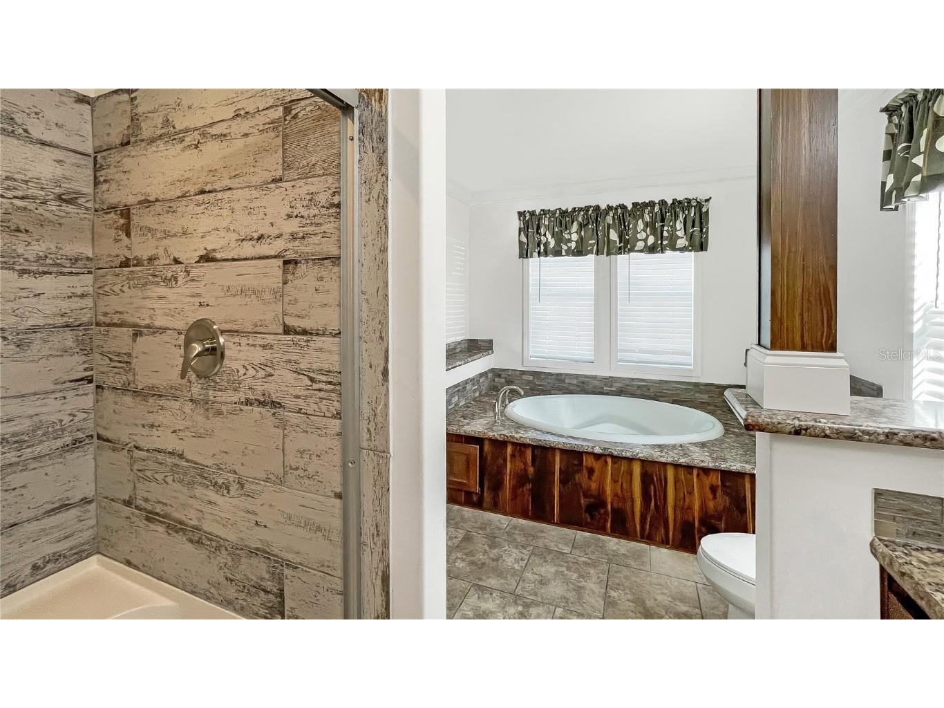 9896 Scepter Avenue Brooksville FL 34613 W7873343 image8