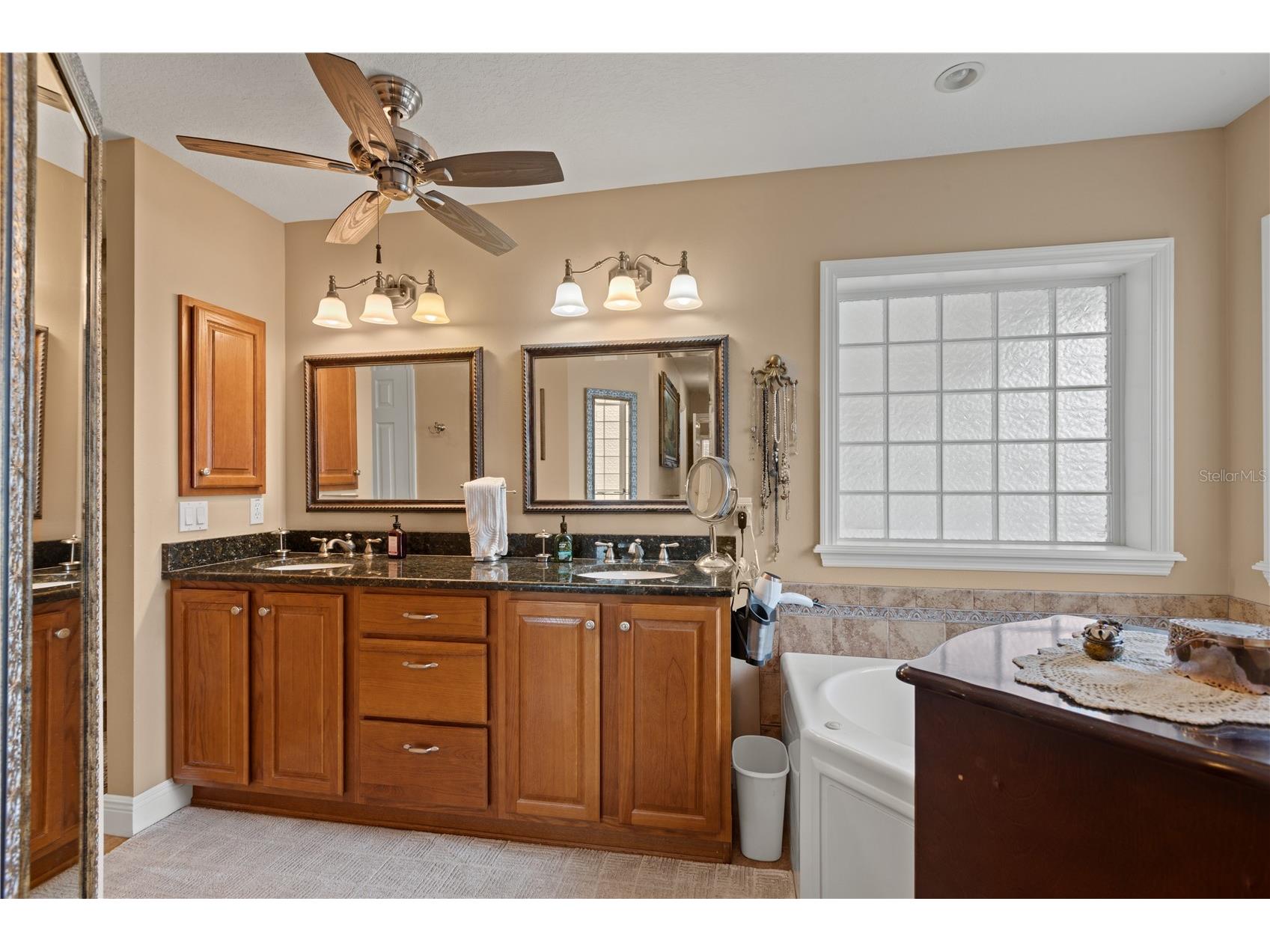 9897 NW 160 Avenue Morriston FL 32668 OM727467 image52