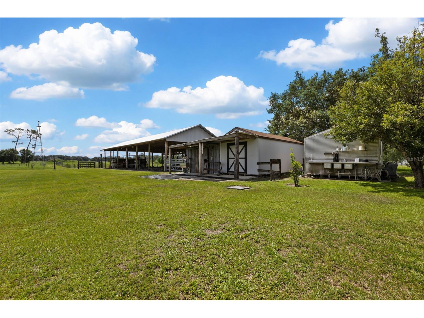 9897 NW 160 Avenue Morriston FL 32668 OM727467 image84