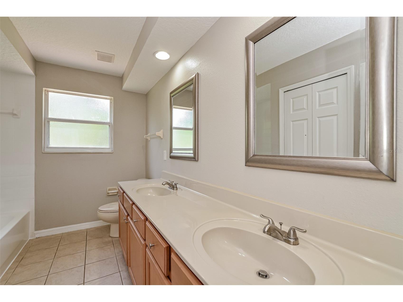 99 Jake Court Ocoee FL 34761 TB8506275 image19