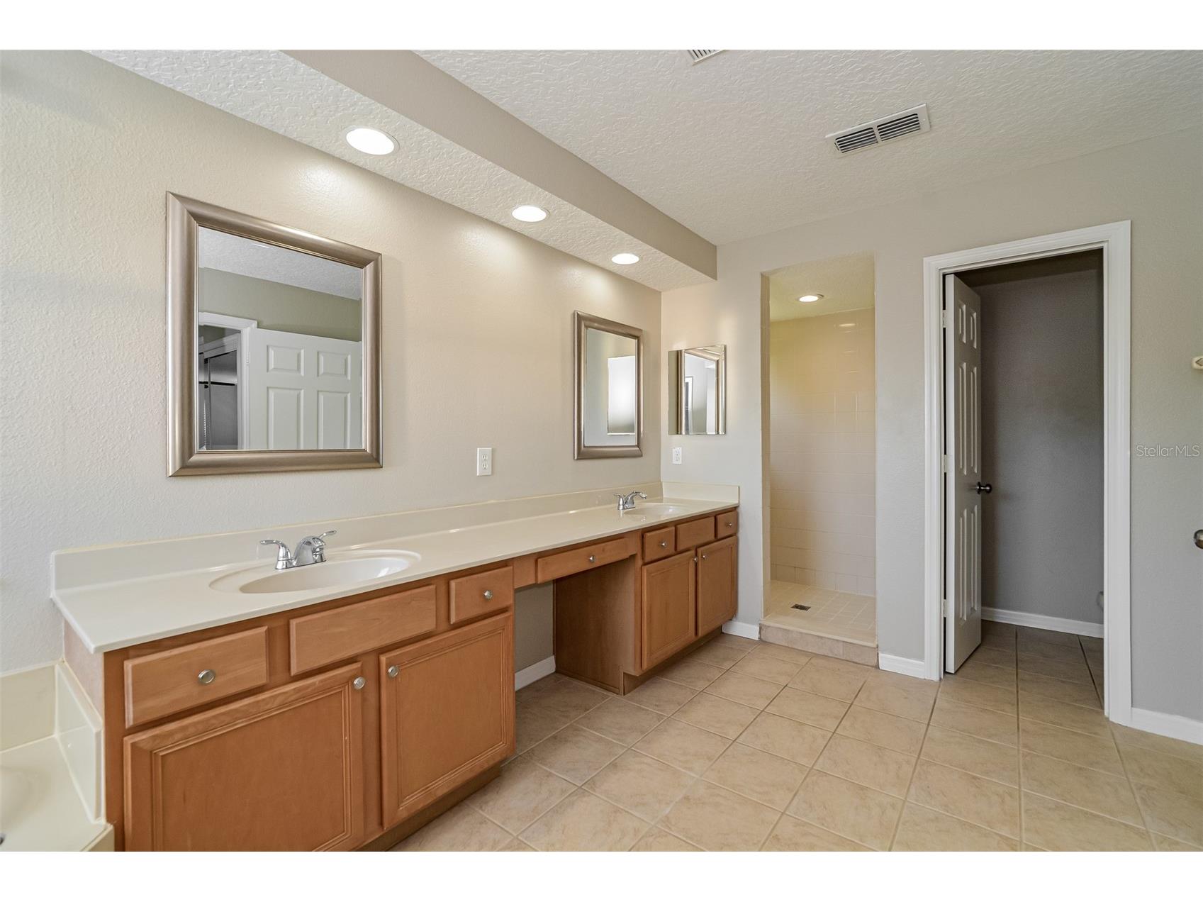 99 Jake Court Ocoee FL 34761 TB8506275 image20