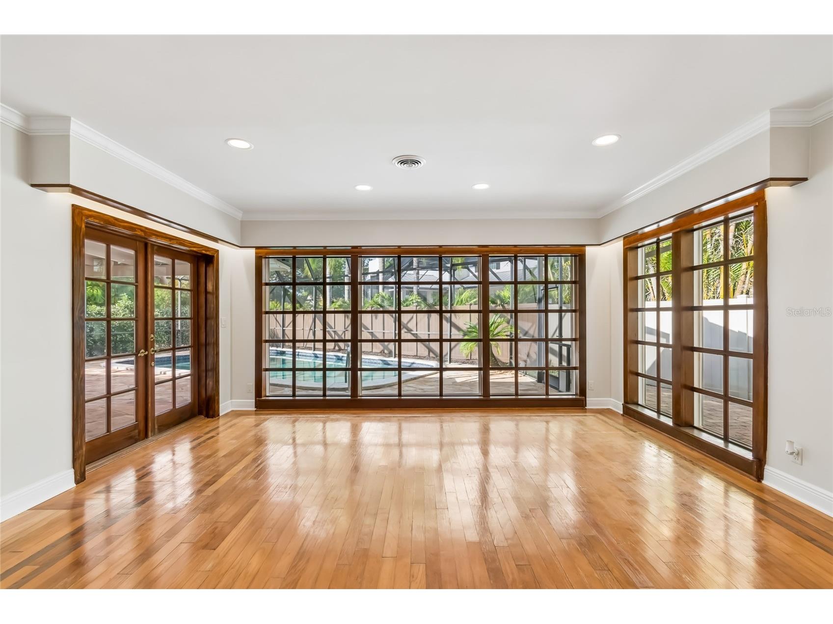 99 Ladoga Avenue Tampa FL 33606 TB8494533 image34