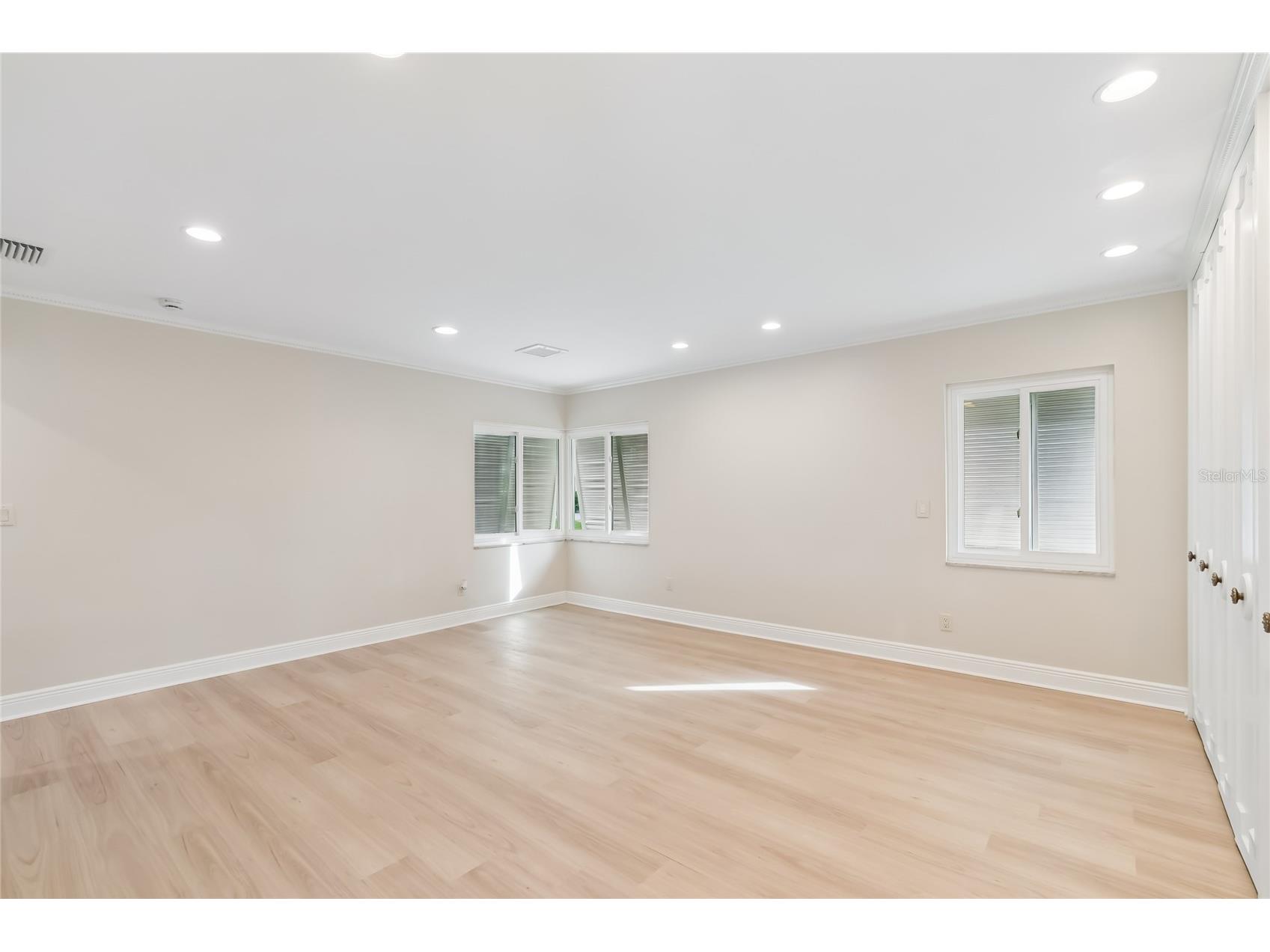 99 Ladoga Avenue Tampa FL 33606 TB8494533 image51