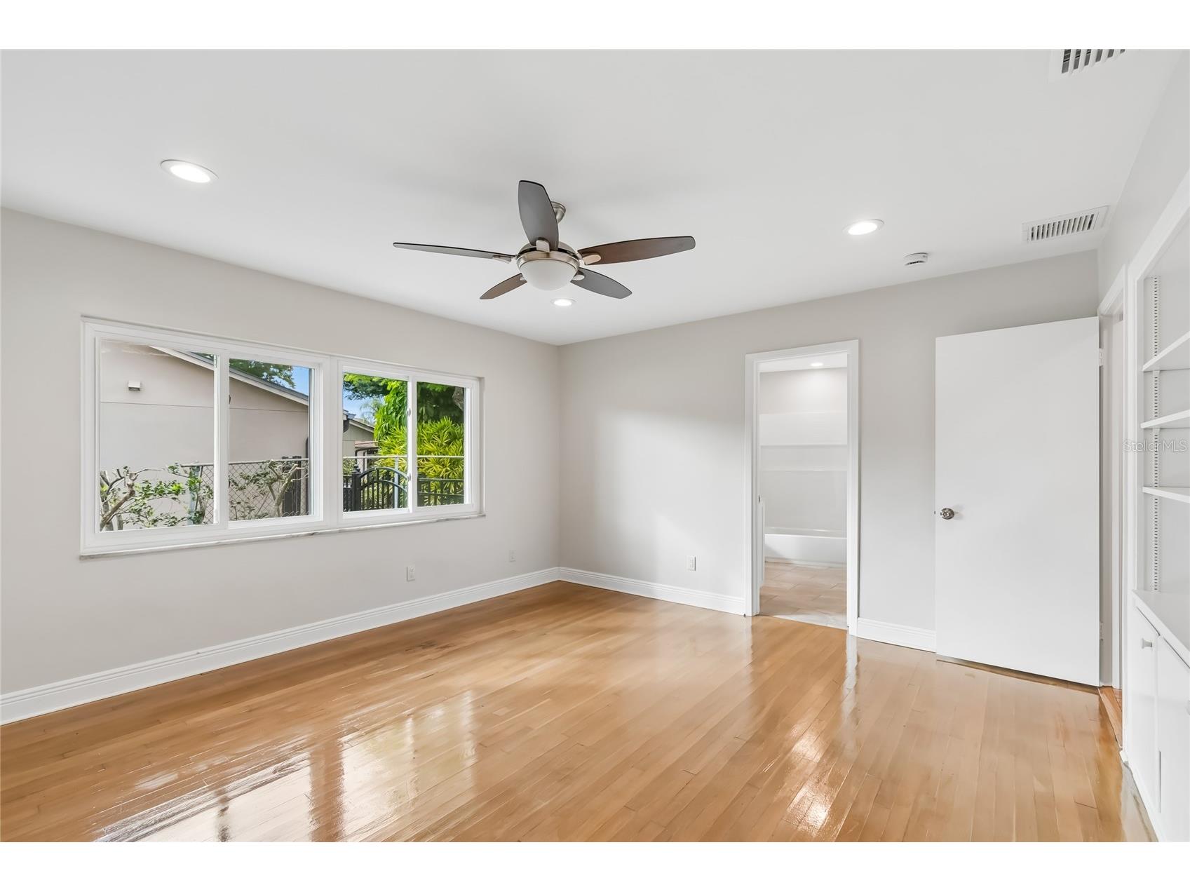 99 Ladoga Avenue Tampa FL 33606 TB8494533 image55