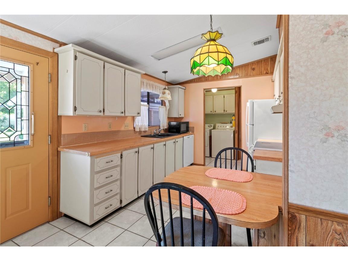 99 Meadow Circle Ellenton FL 34222 A4659827 image12