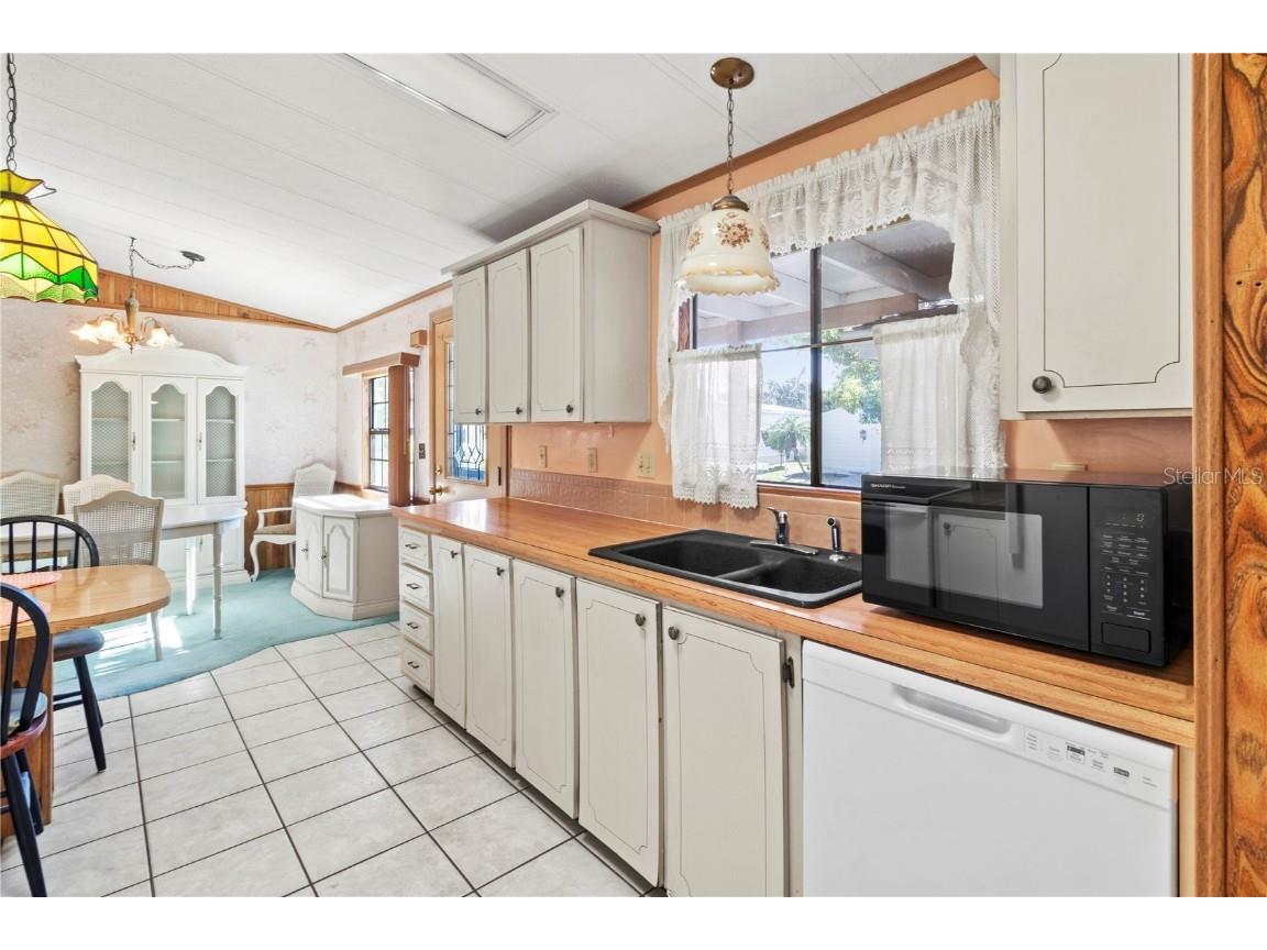 99 Meadow Circle Ellenton FL 34222 A4659827 image15