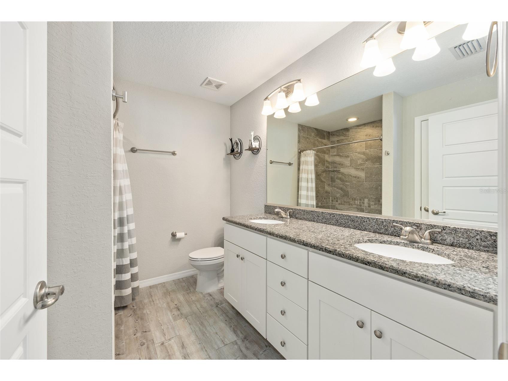 99 Pecan Drive Ocala FL 34472 OM717885 image18