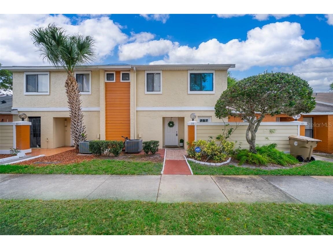 99 Silver Park Circle Kissimmee FL 34743 O6096165 image1
