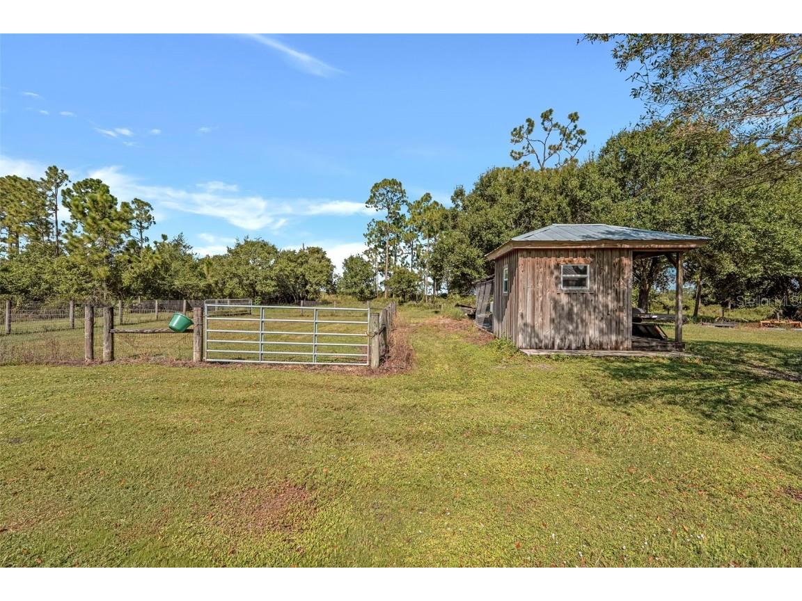 99 Trader Road Labelle FL 33935 C7513304 image45