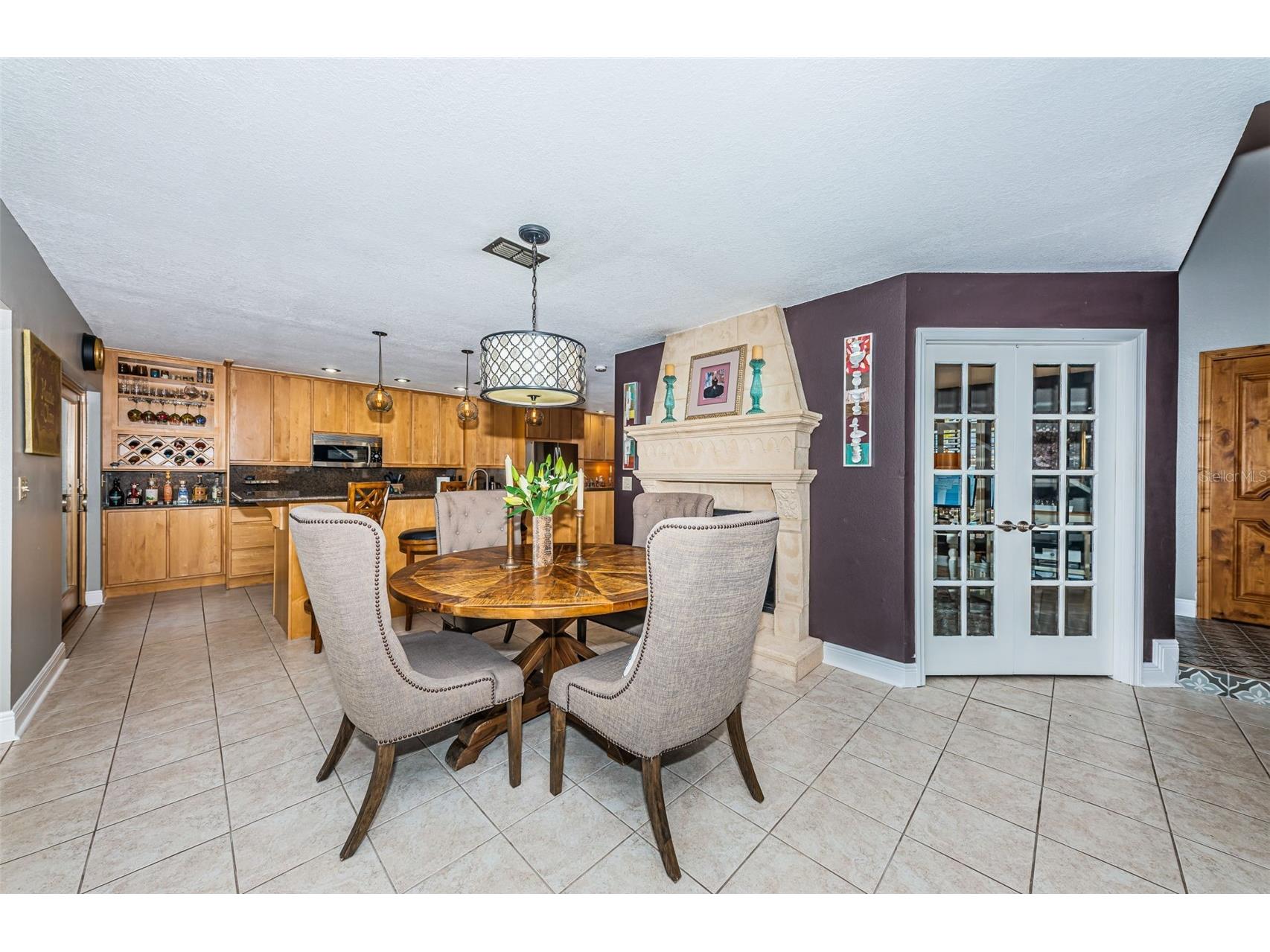 990 San Carlos Court NE Saint Petersburg FL 33702 TB8468554 image12