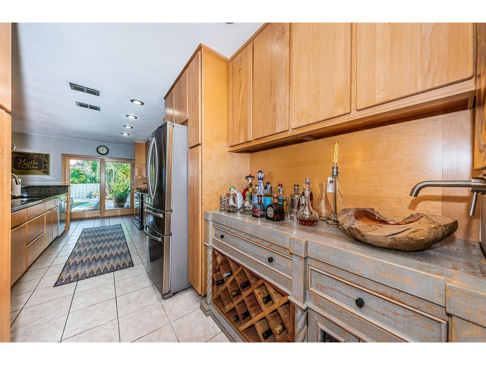 990 San Carlos Court NE Saint Petersburg FL 33702 TB8468554 image23