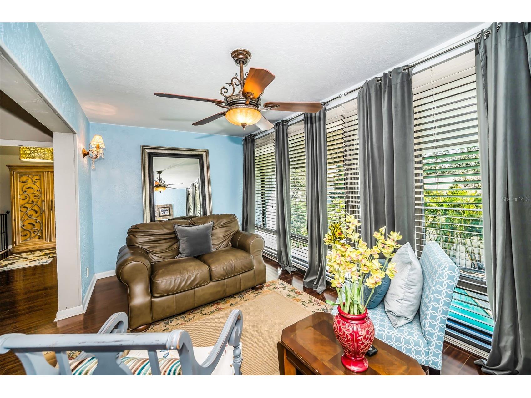 990 San Carlos Court NE Saint Petersburg FL 33702 TB8468554 image36