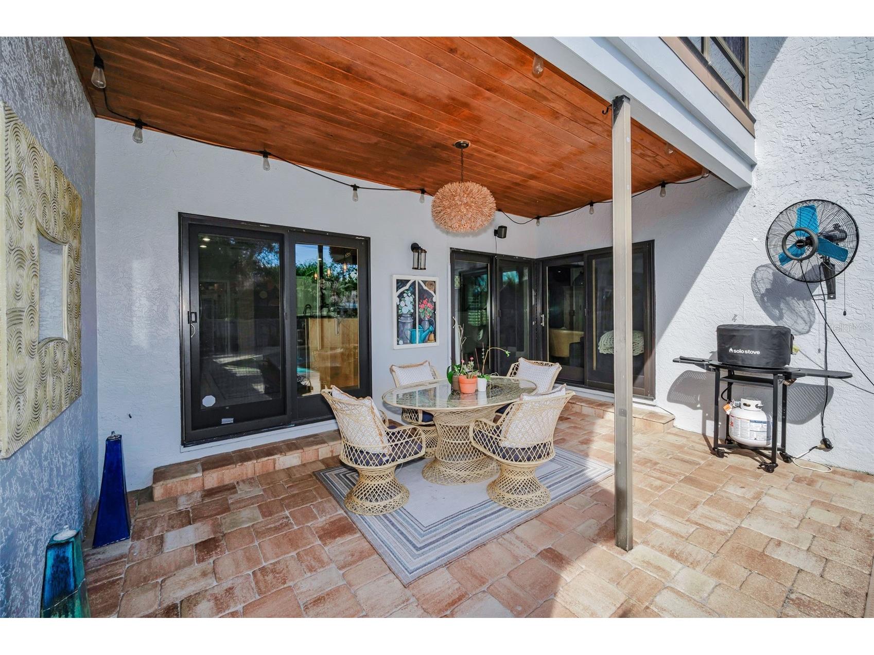 990 San Carlos Court NE Saint Petersburg FL 33702 TB8468554 image43