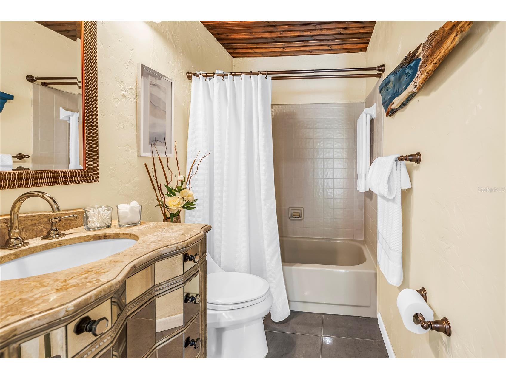 990 San Carlos Court NE Saint Petersburg FL 33702 TB8521003 image9