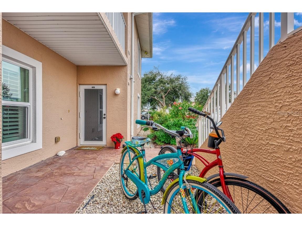 9900 Fiddlers Green Circle #136 Rotonda West FL 33947 D6134186 image1