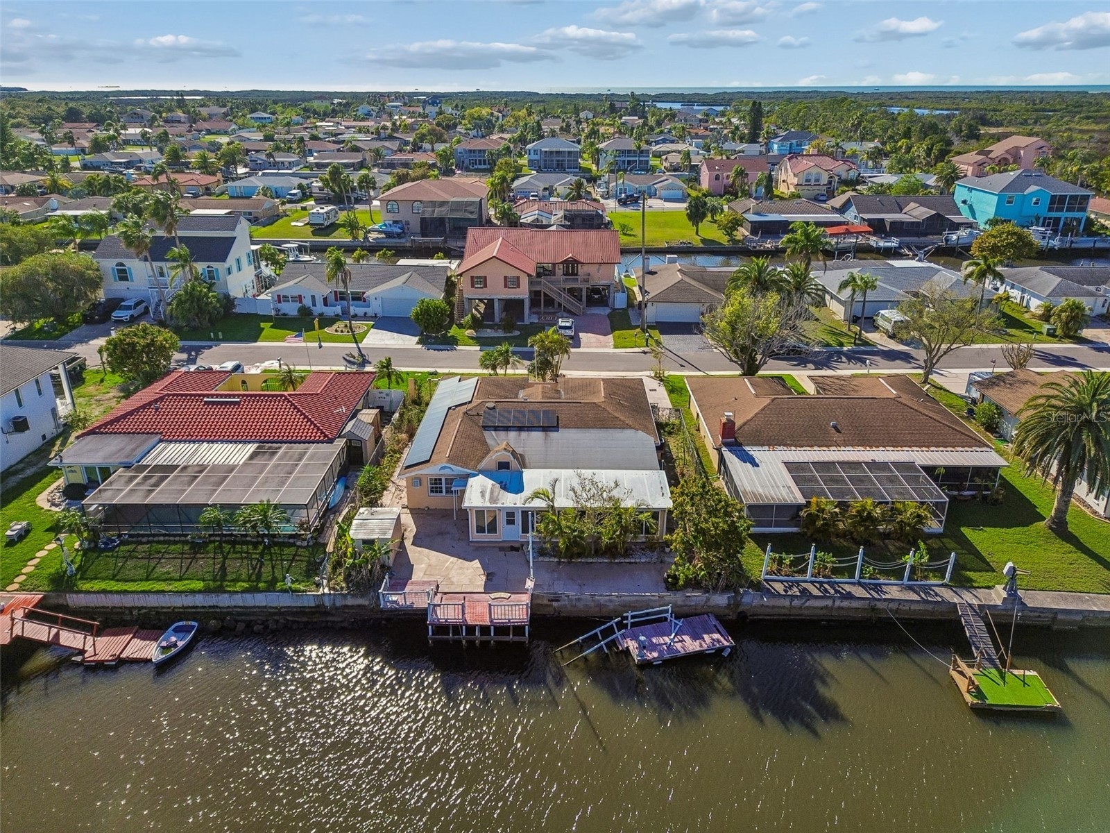 9900 Island Harbor Drive Port Richey FL 34668 TB8487509 image1