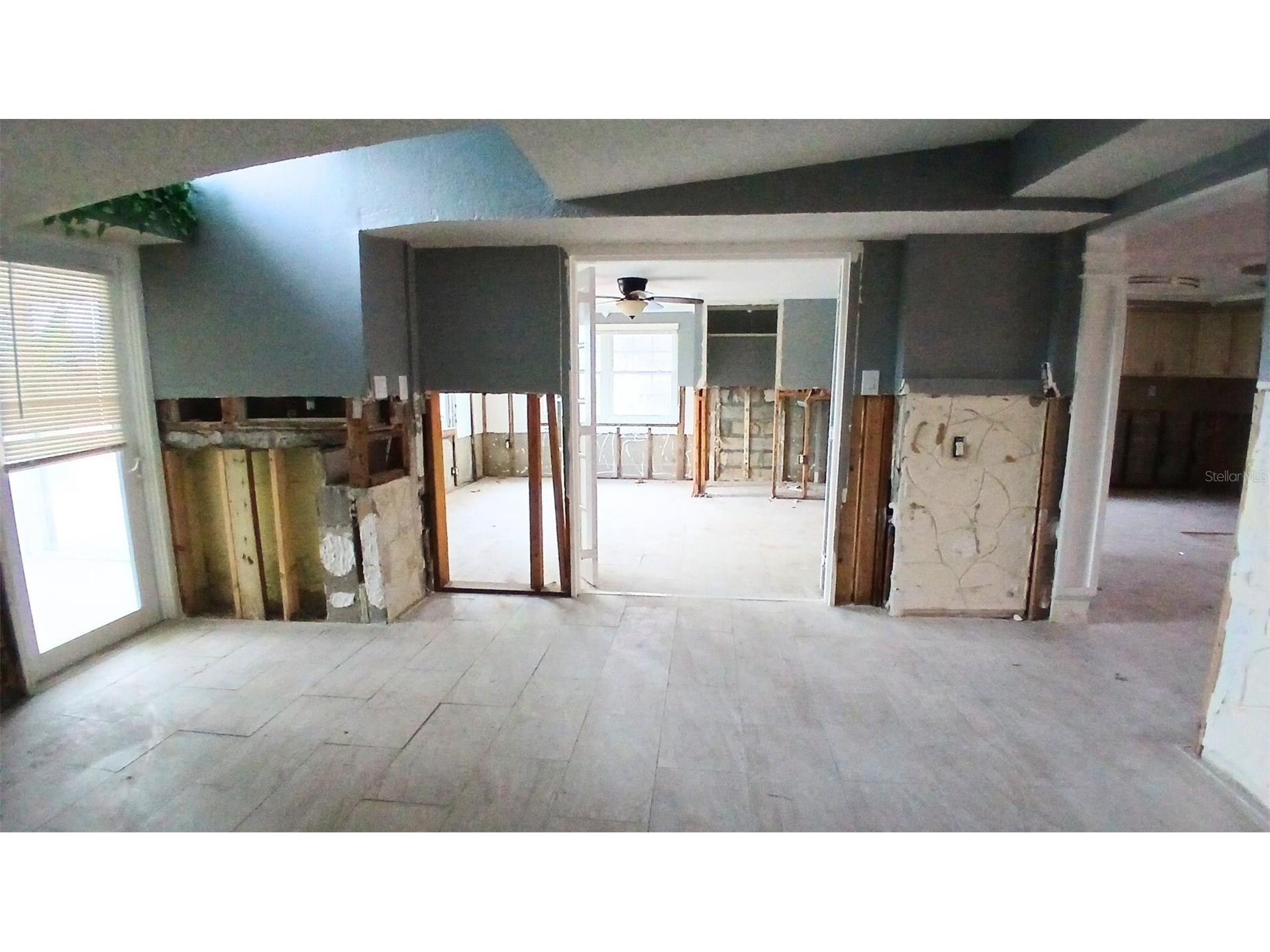9900 Island Harbor Drive Port Richey FL 34668 TB8487509 image24