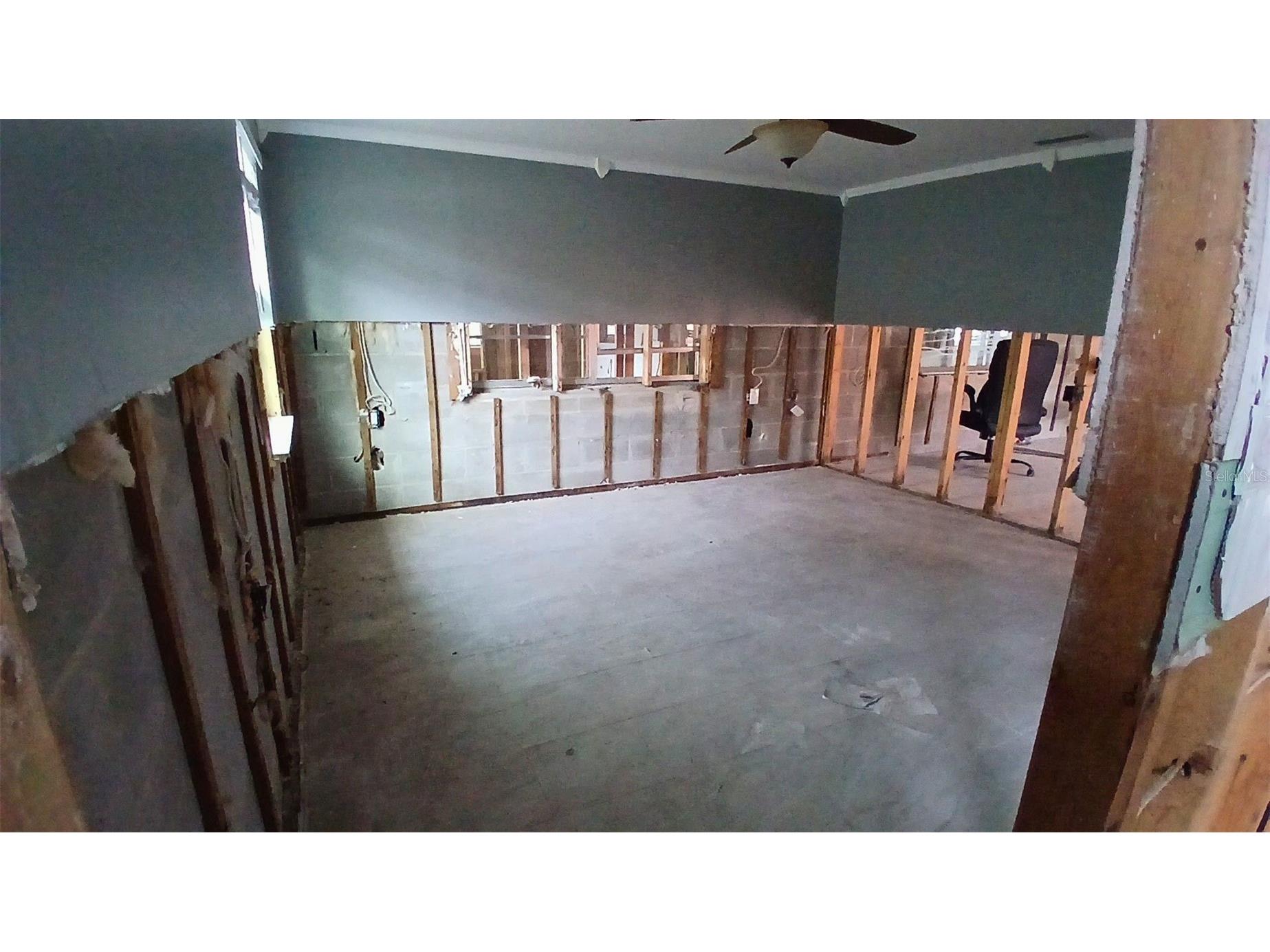 9900 Island Harbor Drive Port Richey FL 34668 TB8487509 image28