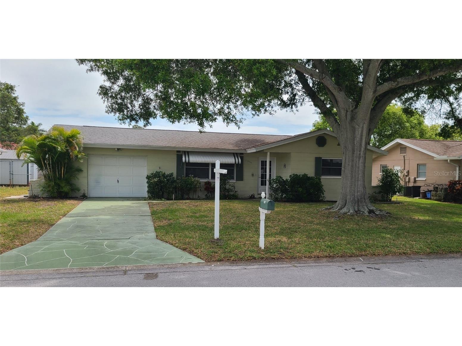 9901 111th Lane Seminole FL 33772 U8241170 image1